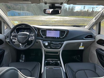 2023 Chrysler Pacifica Hybrid PACIFICA PLUG-IN HYBRID LIMITED